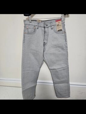 New Levi's 501 Button Fly Original Fit Light Wash Blue Jeans 39 X 30 W/ Tags